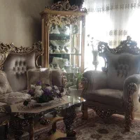 مبل سلطنتی ۹ نفره همراه ساعت و بوفه