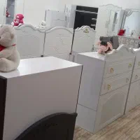 تخت و کمد نوزادی|اسباب و اثاث بچه|ملکان, |دیوار