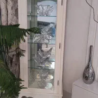 گنجه سفید بدون خط و خش شیک ومرتب