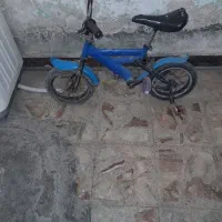 دوچرخه کاملا سالم  فقط زنجیر نداره  تایر گوشتی