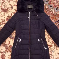 تعدادی لباس در حد نو