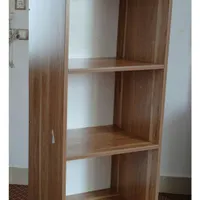 کتابخانه چهار طبقه