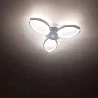 لوستر سقفی مدرن LED سه شاخه ۱۸ وات نور طبیعی|لوستر و چراغ آویز|تهران, مجیدیه|دیوار