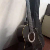 گیتار یاماها نونو|گیتار، بیس، امپلیفایر|کرمان, |دیوار