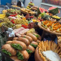 انجام صفرتا صد مراسم دیزاین فینگرفود وبادکنک ارایی|خدمات پذیرایی، مراسم|تهران, صد دستگاه|دیوار