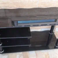 دوعدد میز تلویزیون شیشه ای