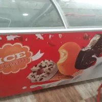 یخچال فریزر بستنی در حد نو