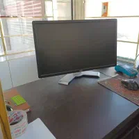 نیازمند منشی کافی نت