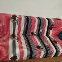 فروش فوری مبل سه نفره تخت شو