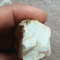 یاقوت سفید راف