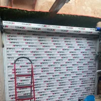 سکوریت و درب برقی