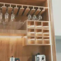 سازنده میز تحریر. کمد. جاکفشی