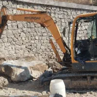 اجاره مینی بیل زنجیری باپیکور|خودرو سنگین|رشت, منظریه|دیوار