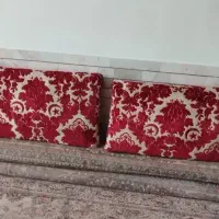 دو جفت پشتی مخمل