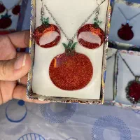 گردنبند رزینی|زیورآلات و اکسسوری|آشخانه, |دیوار