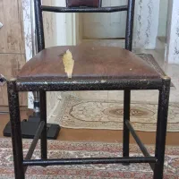 سه عدد صندلی فلزی