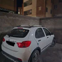 کوییک R سفید مشکی 1401