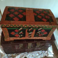 صندوق قدیمی|کلکسیون اشیاء عتیقه|کلاچای, |دیوار