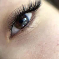 اکستنشن و لیفت مژه و ابرو|خدمات آرایشگری و زیبایی|نجف‌آباد, ویلاشهر|دیوار