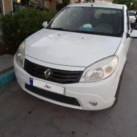 رنو ساندرو اتوماتیک مدل 96 سفید کم کارکرد|خودرو سواری و وانت|اصفهان, ملک‌شهر|دیوار