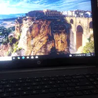 لب تاب اچ پی دانشجویی تمیز