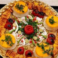 استخدام نیرو ساده وحرفه ای درتمام سکشن های رستوران