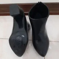 نیم بوت سایز ۳۸|کیف، کفش، کمربند|شاهینشهر, خانه کارگر|دیوار