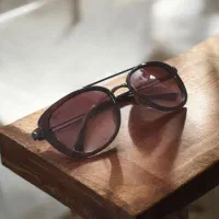 عینک آفتابی