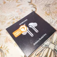 بادز ۳ پرو buds 3 pro