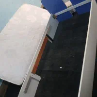 ۲عدد تخت خواب و تشک