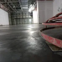 بتن ریزی با ماله پروانه ای