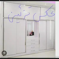 کمد دیواری و ۵ کشو آینه کاری شده