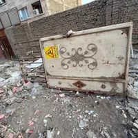 درب حیاط یا گاراژ قوی و محکم طول ۳ ارتفاع ۳|مصالح و تجهیزات ساختمان|تهران, جنت‌آباد شمالی|دیوار