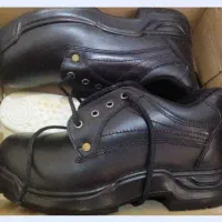 کفش ایمنی بهشتیان