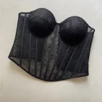 خیاط (مسلط هم لباس شب هم کت و شلوار )