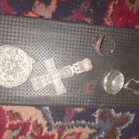 گردنبنده نقره