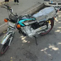 موتور سیکلت ۲۰۰نامی