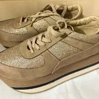 کتونی سایز 38