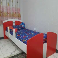 تخت نوجوان