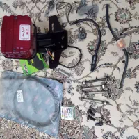 تلفن رومیزی.