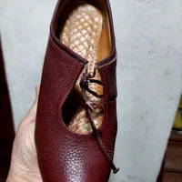 دو جفت کفش چرم اصل به رنگ طوسی و زرشکی زیبا|کیف، کفش، کمربند|رشت, ساغری سازان|دیوار