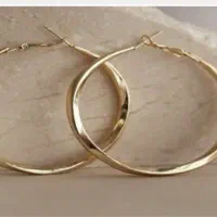 گوشواره طلا پیدا شده چندماه پیش