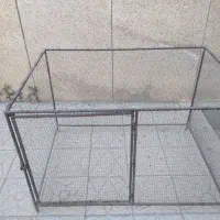 قفس نگهداری مرغ و خروس