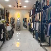 بورس انواع شال و روسری  در سبزوار