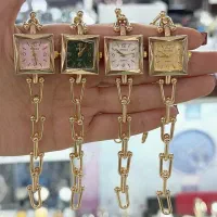 ساعت مربعی زنانه