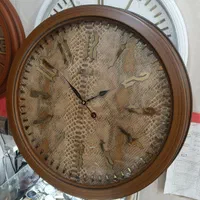 ساعت دیواری سایز 60 صفحه پوست ماری در سه رنگ