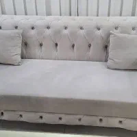 مبل راحتی چستر و میز غدا خوری و جلومبلی و عسلی|مبلمان خانگی و میز عسلی|اراک, |دیوار