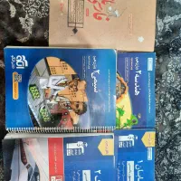 کتاب های یازدهم درس های تخصصی بسیار تمیز|کتاب و مجله آموزشی|تهران, فدک|دیوار