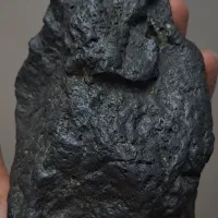 سنگ زیبا به وزن ۳ کیلوگرم