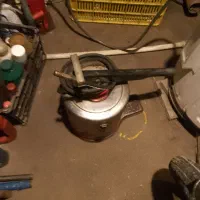 گرییس پمپ ده کیلویی سالم در حد نو